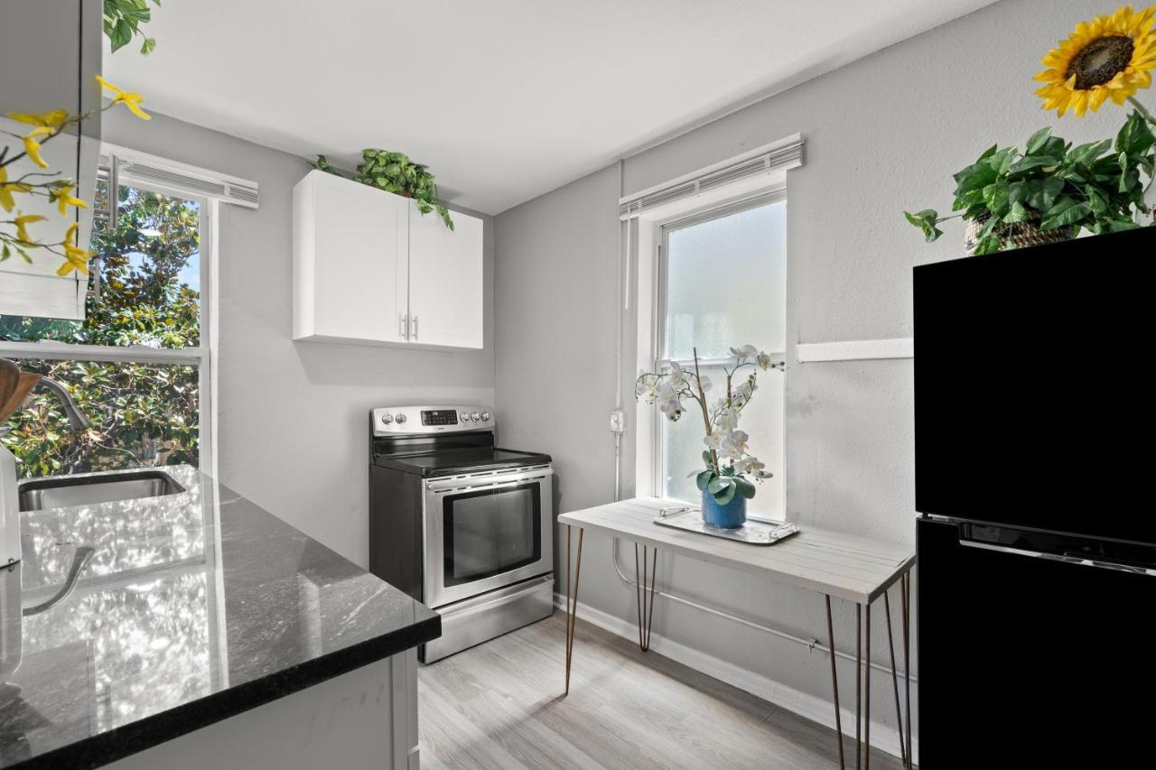 St. Petersburg Downtown Apartments Extérieur photo